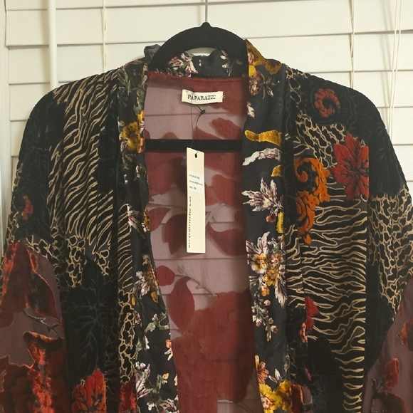 Paparazzi Red and Black Oversized Tunic - Picture 5 of 15